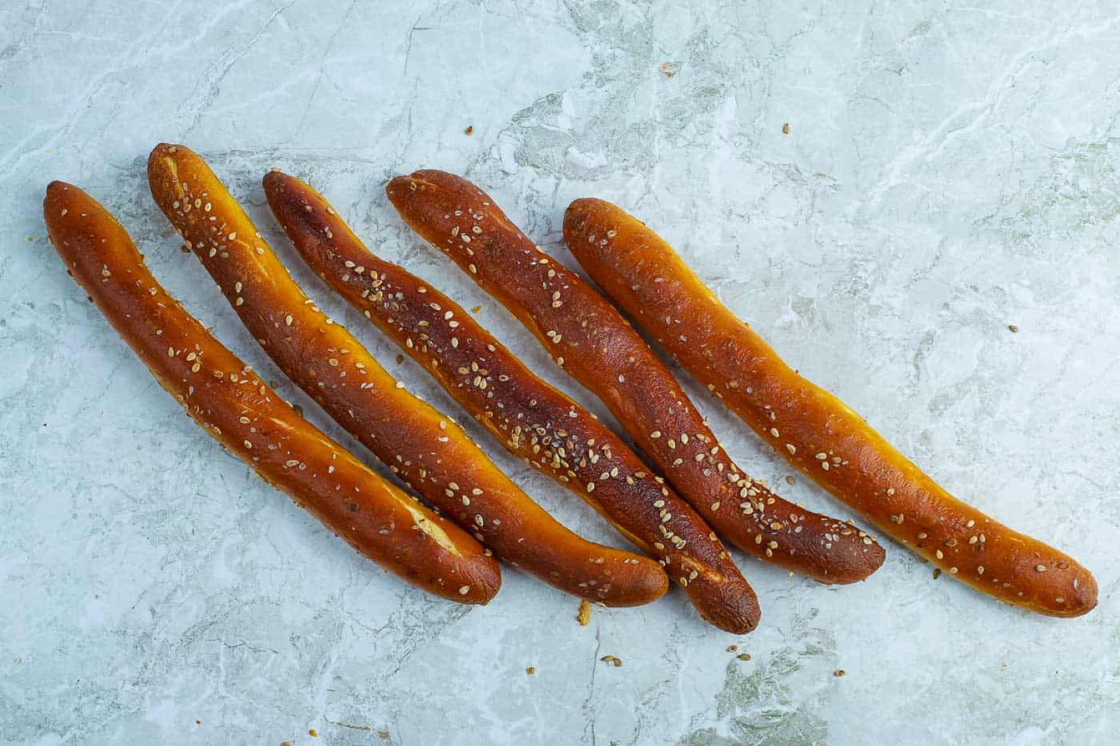 THE GERMAN B/HOUSE PRETEZEL STICKS G/F